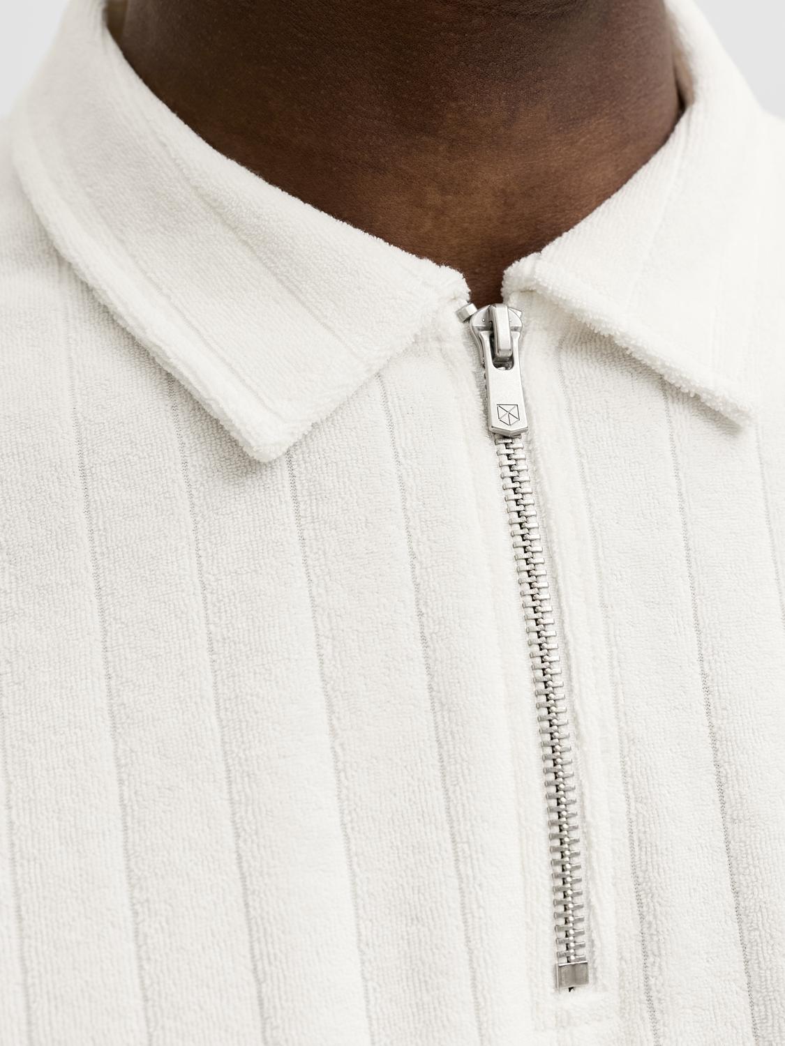 model_shot-detail